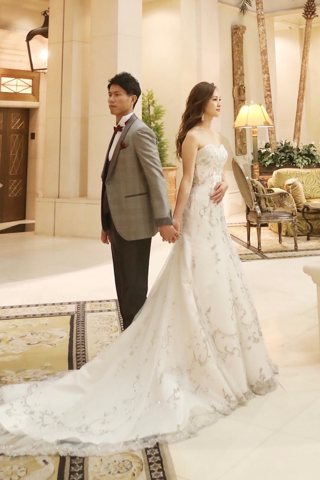 マーメイドラインのウエディングドレスで結婚式の前撮り♡大阪 ホテル ...